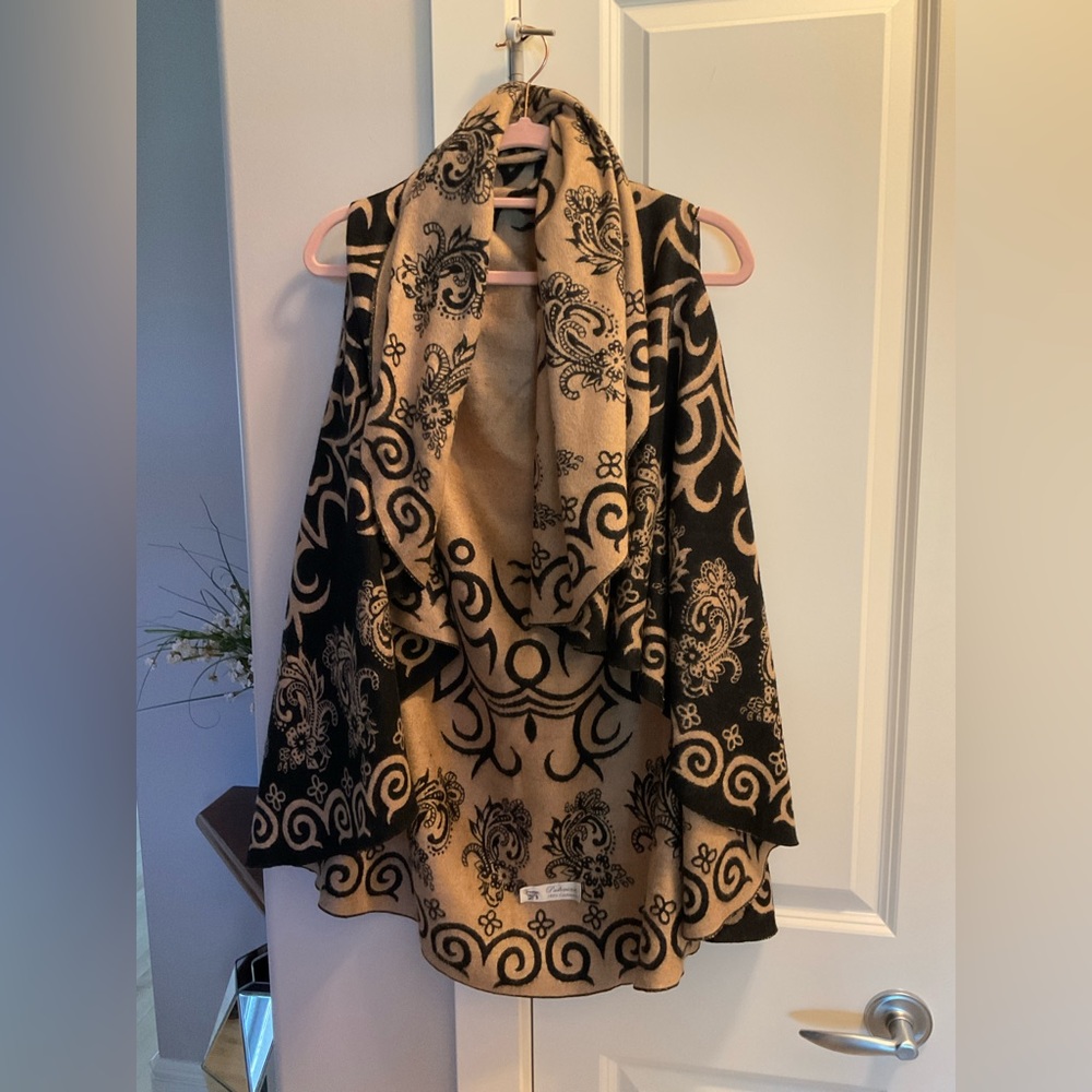 Pashmina M 100% Cashmere Circular Whimsical Long Ornate Vest
